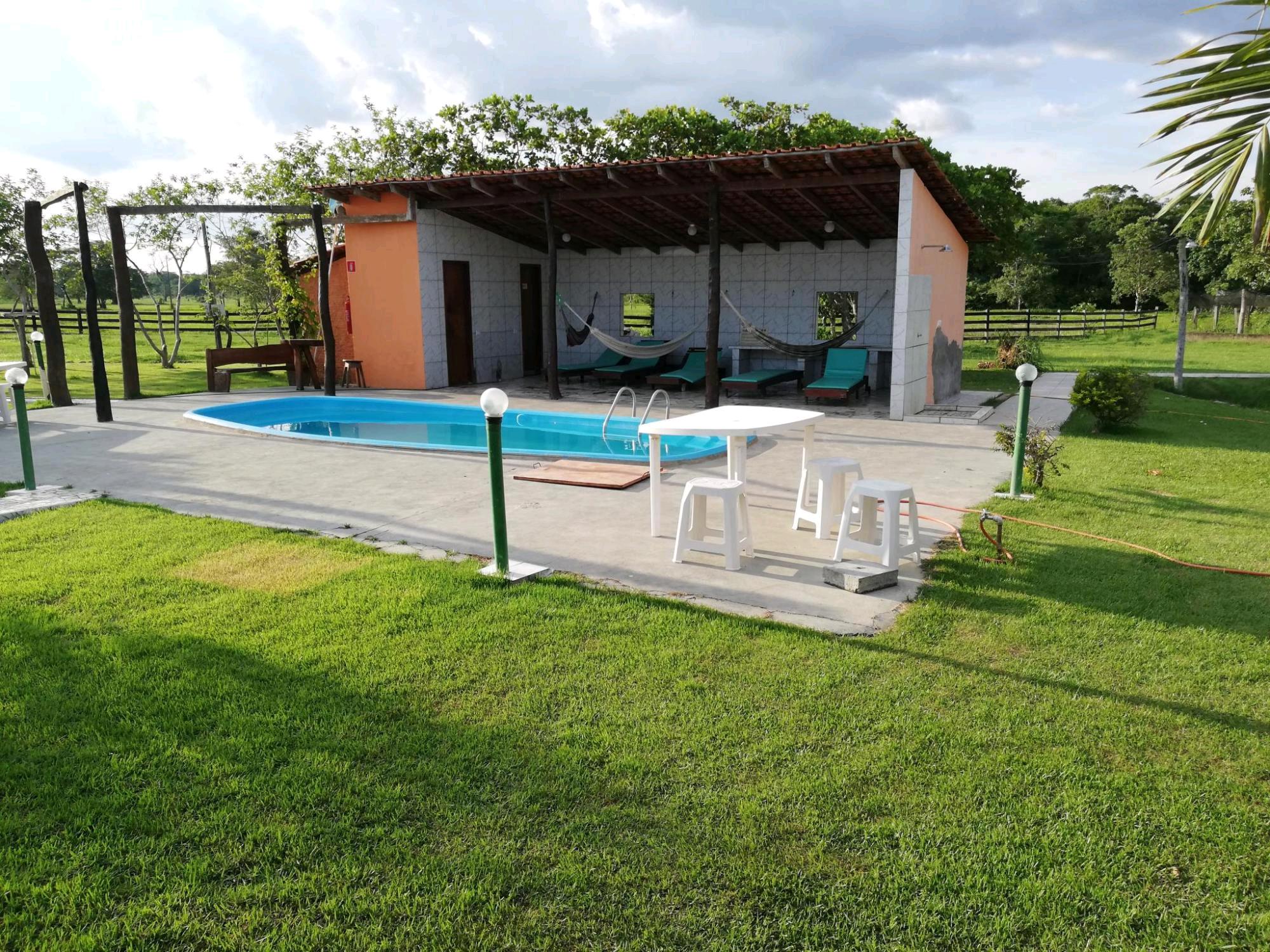brasilien_pantanal_estancia_vitoria_poolbereich