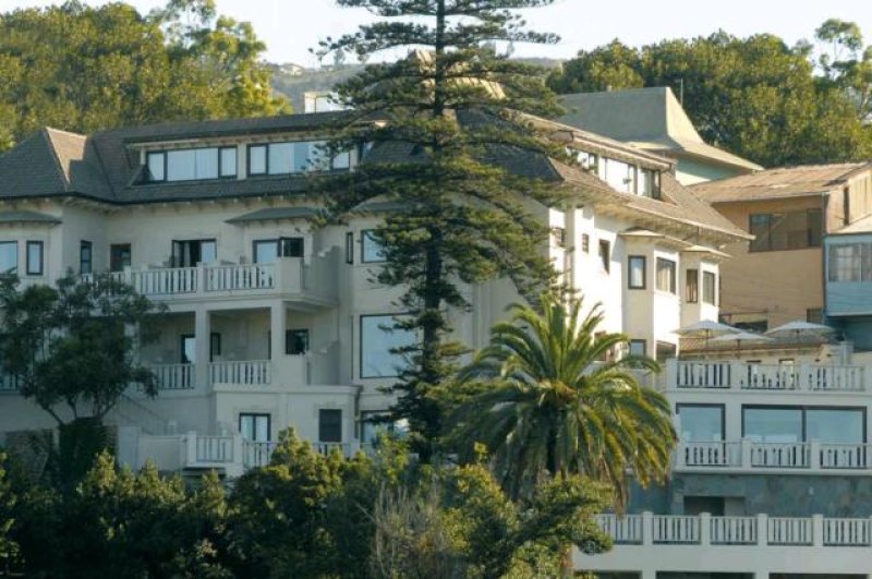 AUSSEN CASA HIGUERAS
