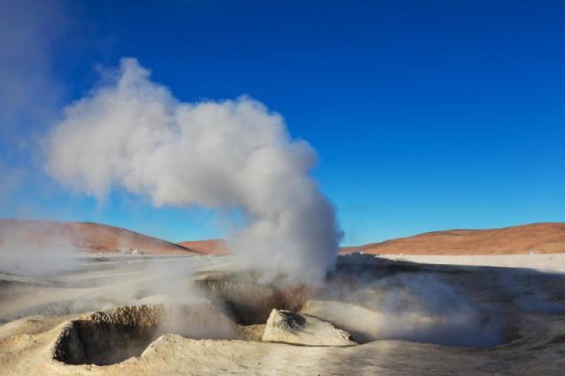 SOL DE MANANA GEYSIR