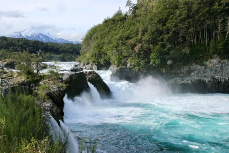 PETROHUE WASSERFÄLLE