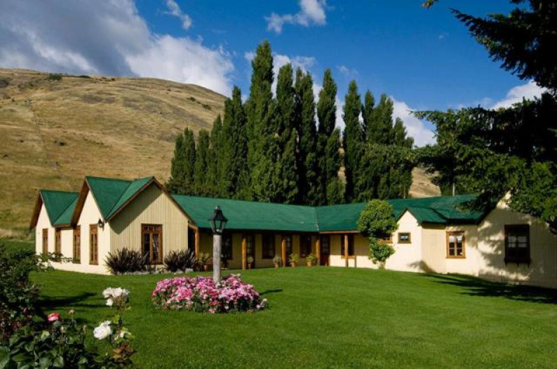 ESTANCIA NIBEPO AIKE