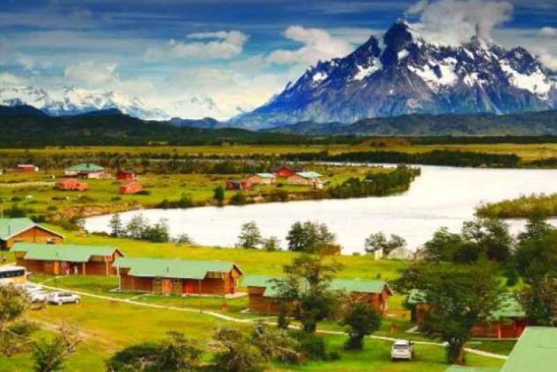 AUSSEN HOTEL DEL PAINE