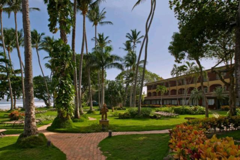 TAMARINDO DIRIA AUSSEN