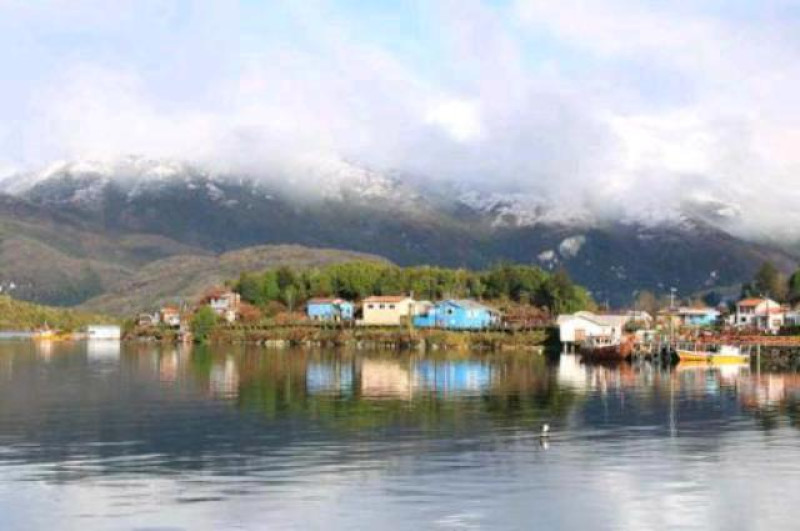 PUERTO EDEN