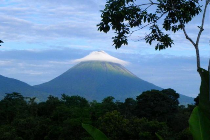 COSTA RICA ARENAL