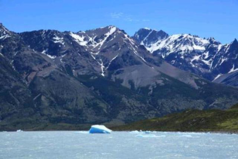 LAGO VIEDMA