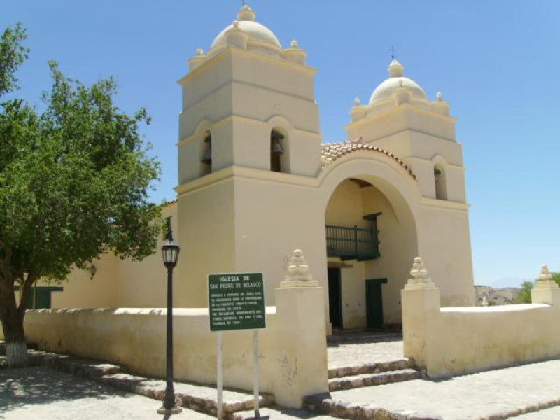 MOLINOS KIRCHE
