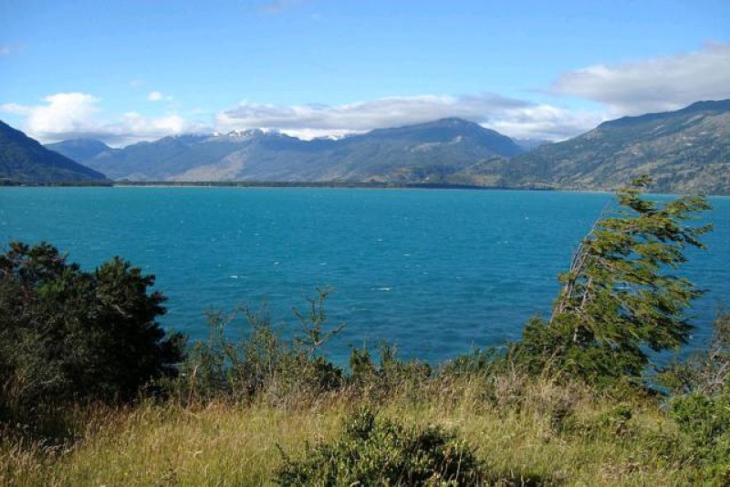 lago buenos aires