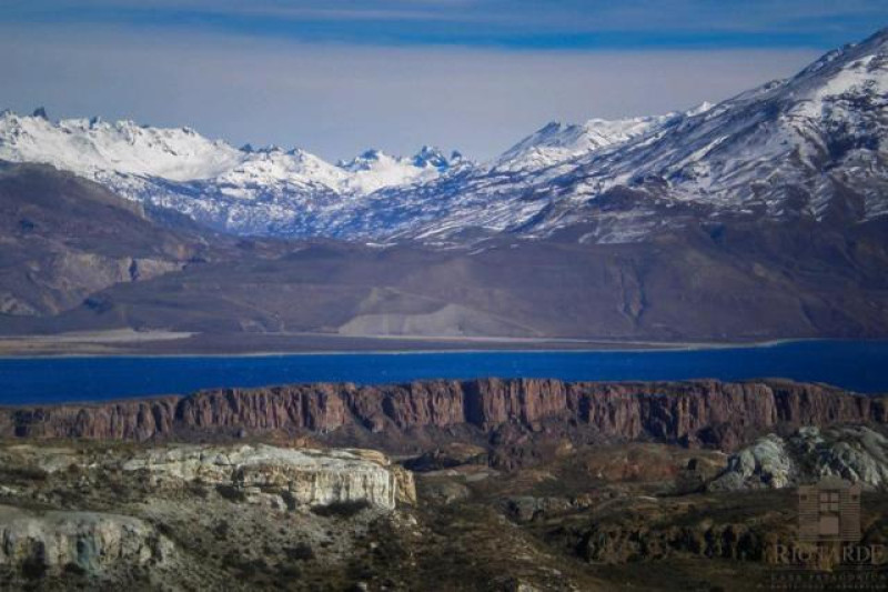 LAGO POSADAS