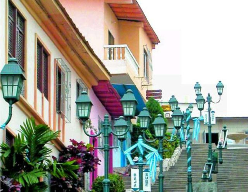 CERRO SANTA ANA
