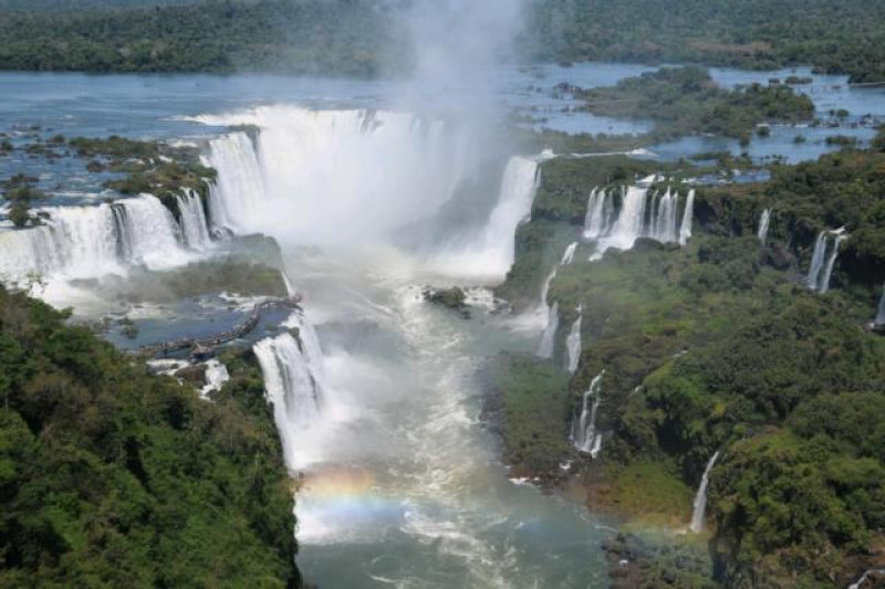 IGUASSU WASSERFÄLLE