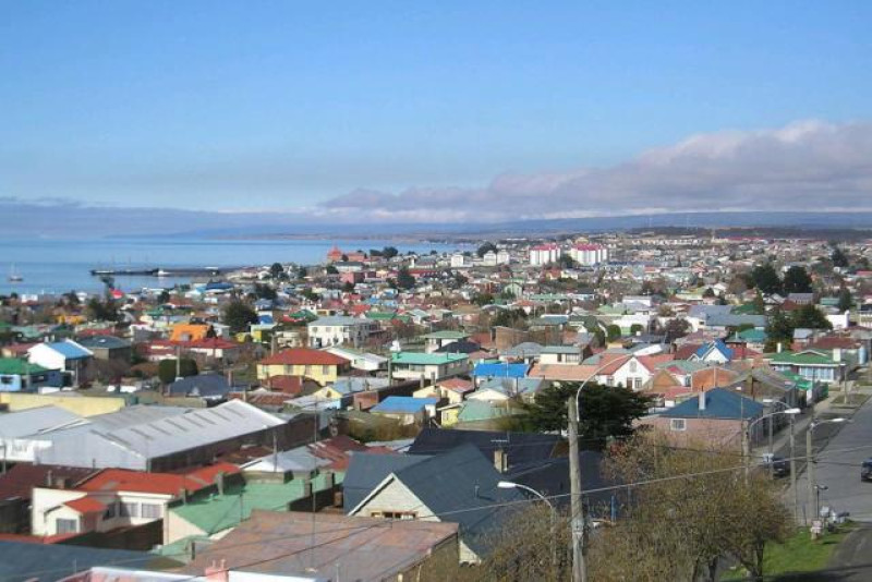 PUNTA ARENAS       b