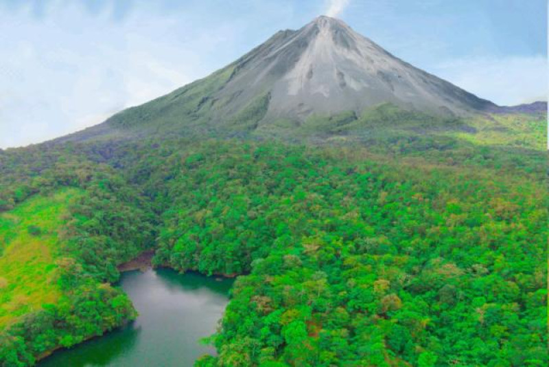 COSTA RICA ARENAL